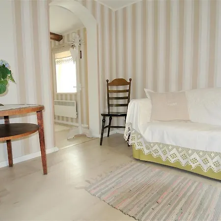 Holiday home Koidula Pesa *