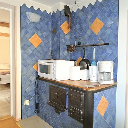 Koidula Pesa * Хаапсалу