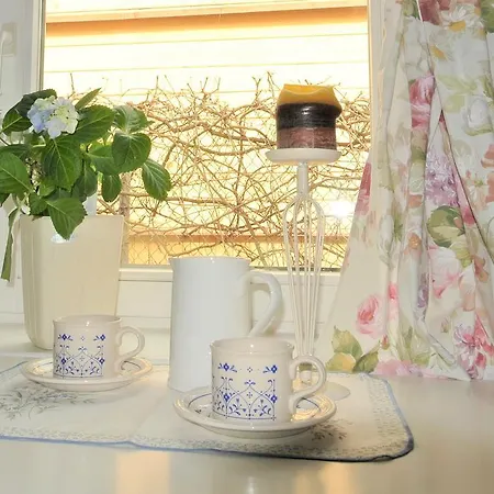 Koidula Pesa * Хаапсалу