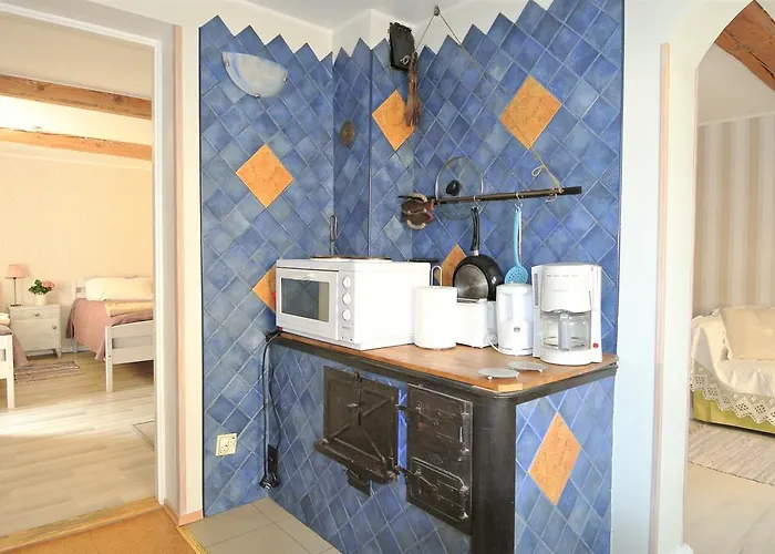 Koidula Pesa * Haapsalu